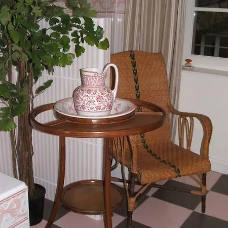 Le Domaine De Pomone Woinville